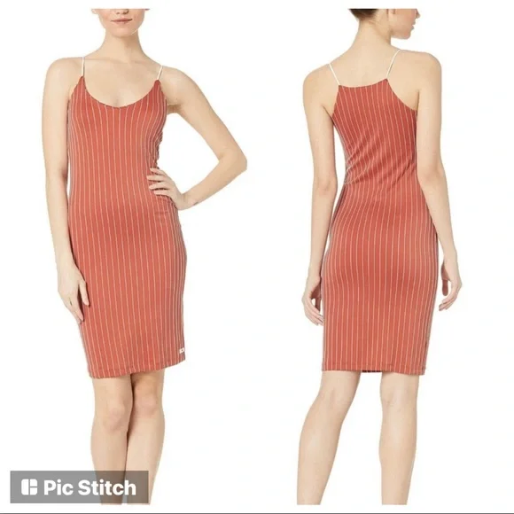 Hurley Reversible Midi Dress - Picture 2 of 8